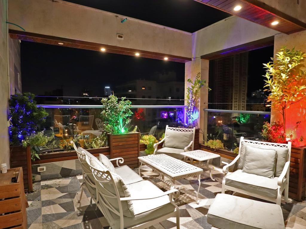 Luxury Rooftop Apartment In Netanya Eksteriør bilde